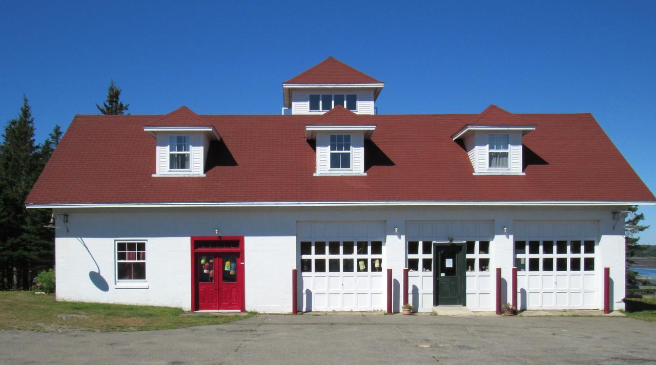 Отель West Quoddy Station Llc Lubec Экстерьер фото