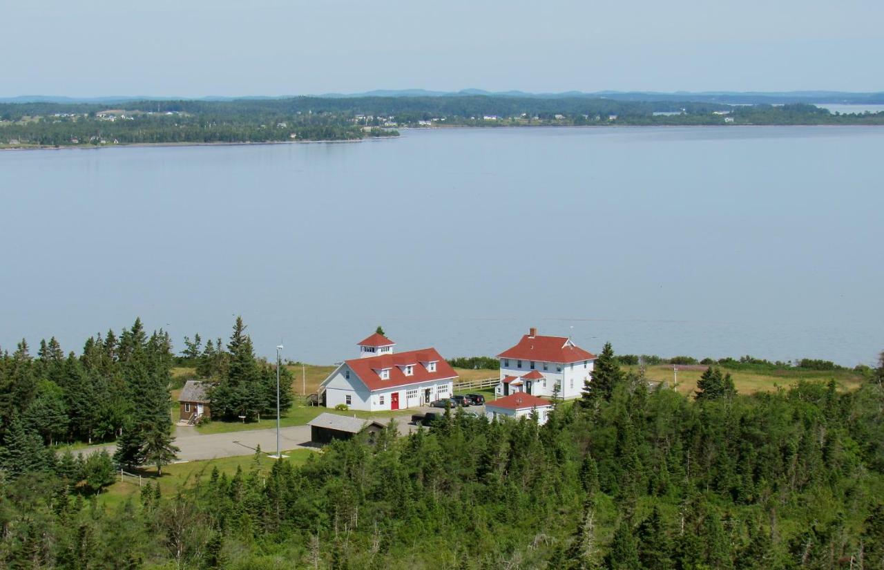 Отель West Quoddy Station Llc Lubec Экстерьер фото